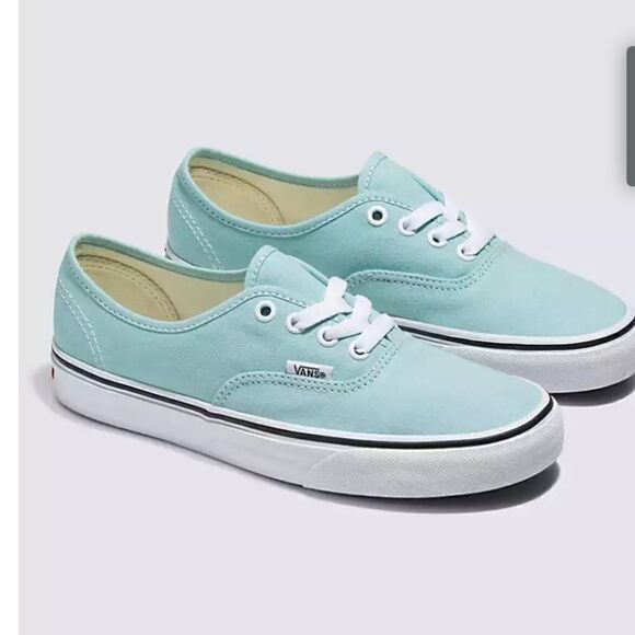 COPY - Vans Authentic shoes - Picture 3 of 9